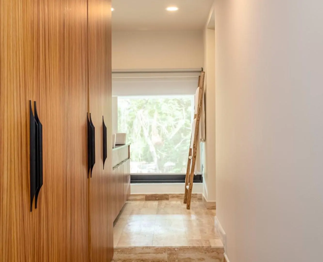 Chic Resort-Style Condo In Playa Del Carmen Tatil Evi